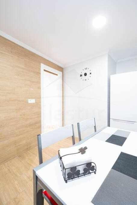 Cruz Victoria Apartment Gijon Luaran gambar