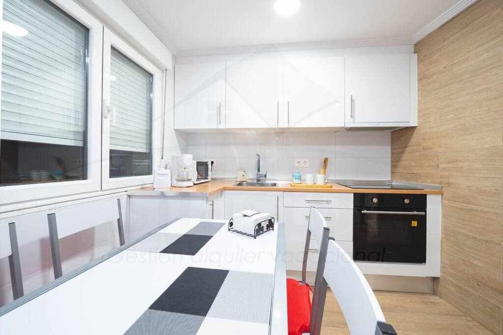 Cruz Victoria Apartment Gijon Luaran gambar